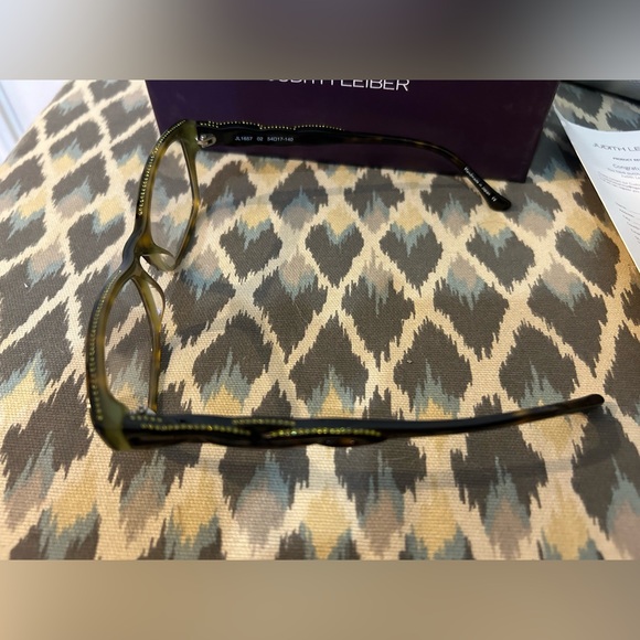 EUC Judith Leiber JL1657 02 Green Tortoise Cat Eye Eyeglasses Frame 54-17-140 - Picture 6 of 11